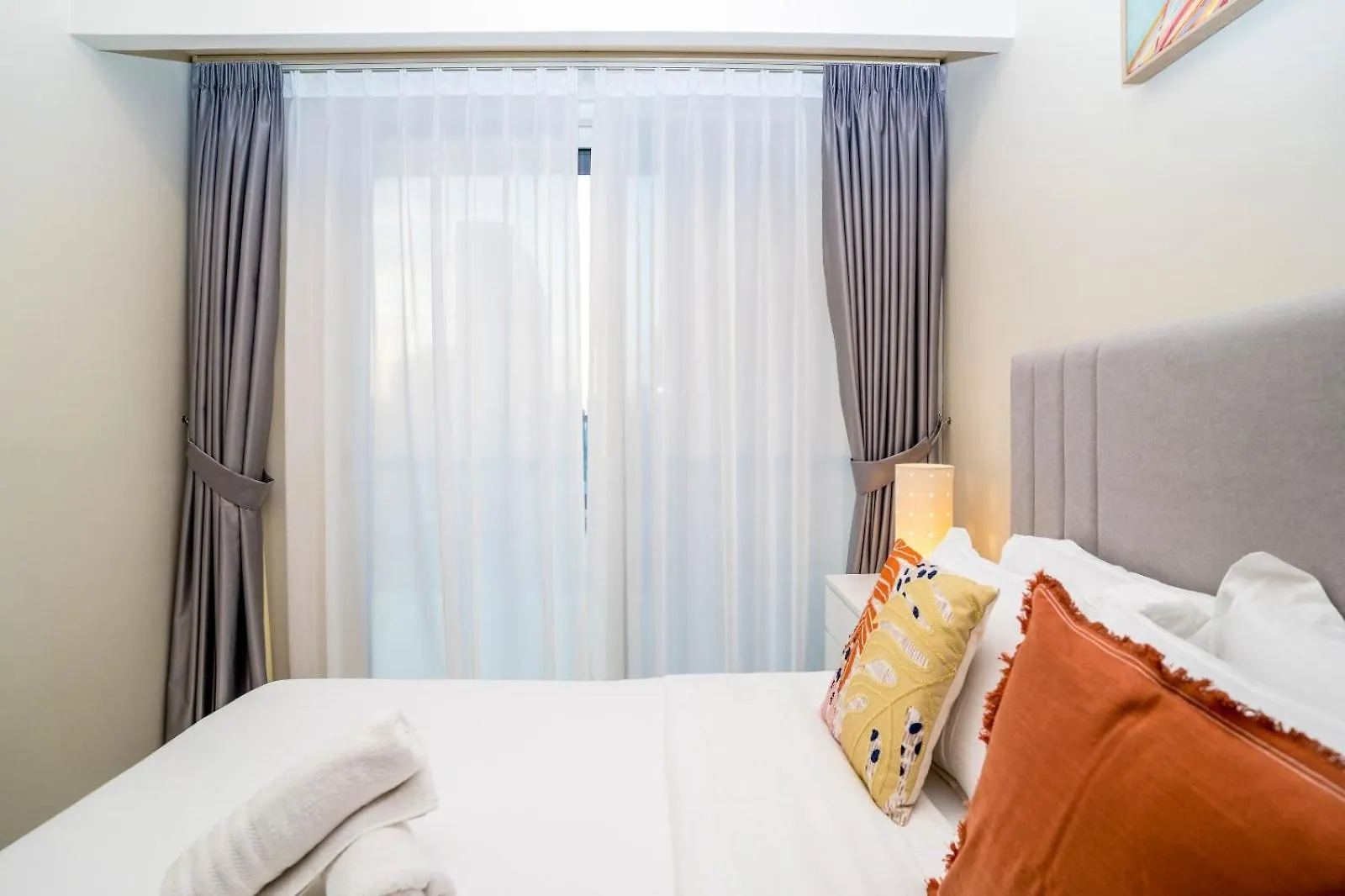 Stunning 2-Bedroom Business Bay Apartment With Burj Khalifa View & Huge Balcony Dubaj 0*,  Spojené arabské emiráty