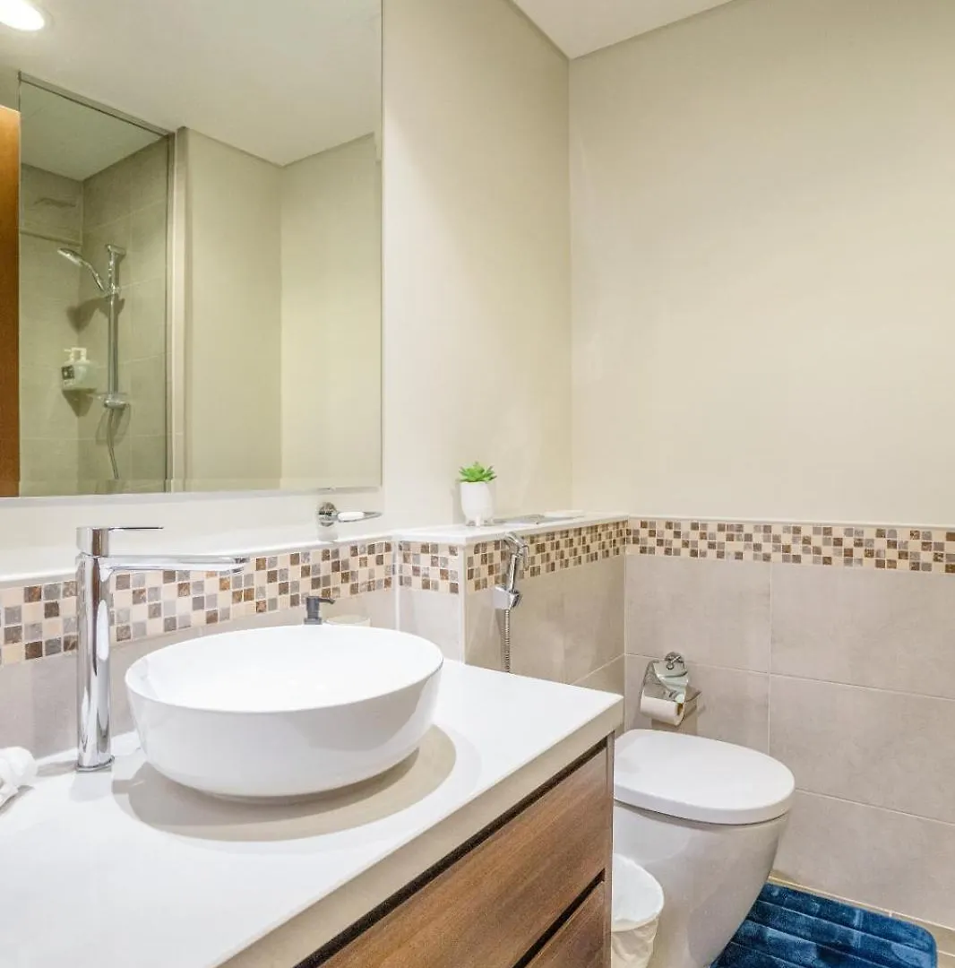 Stunning 2-Bedroom Business Bay Apartment With Burj Khalifa View & Huge Balcony Dubaj 0*,