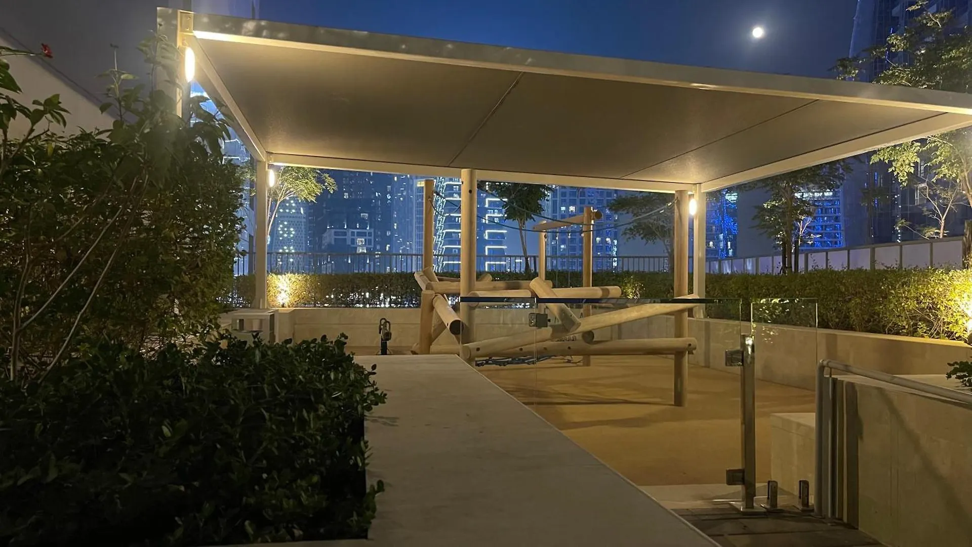 Stunning 2-Bedroom Business Bay Apartment With Burj Khalifa View & Huge Balcony Dubaj 0*,  Spojené arabské emiráty